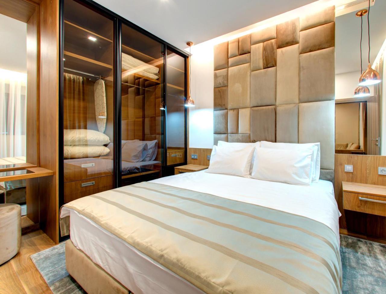 Royal Apartments โมสตาร์ ภายนอก รูปภาพ