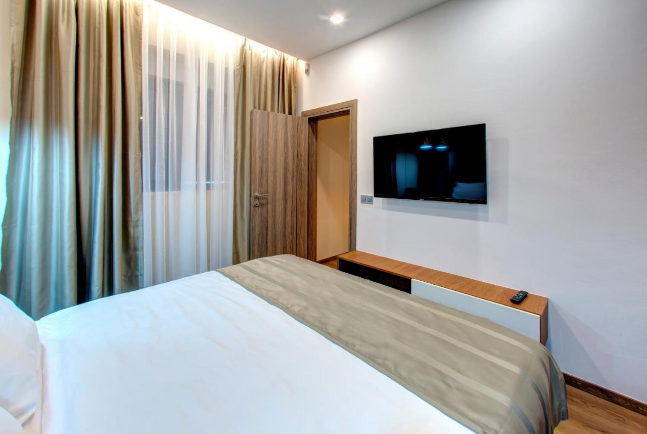 Royal Apartments โมสตาร์ ภายนอก รูปภาพ