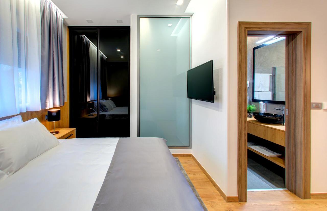 Royal Apartments โมสตาร์ ภายนอก รูปภาพ